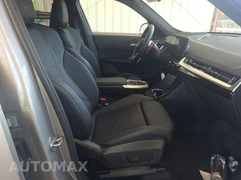 2026 BMW X1 M35i - miniatura 14
