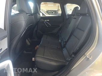 2026 BMW X1 M35i - miniatura 19