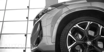 2026 BMW X1 M35i – miniatura 24