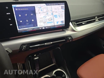 2026 BMW X1 M35i - miniatura 11