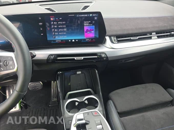 2026 BMW X1 M35i – miniatura 17