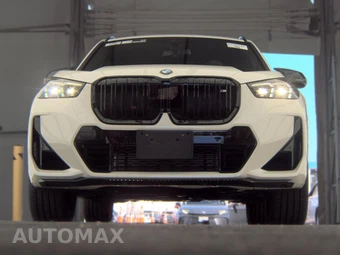2026 BMW X1 M35i - miniatura 3