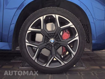 2026 BMW X1 M35i – miniatura 10