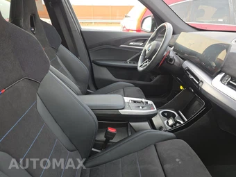 2026 BMW X1 M35i – miniatura 14