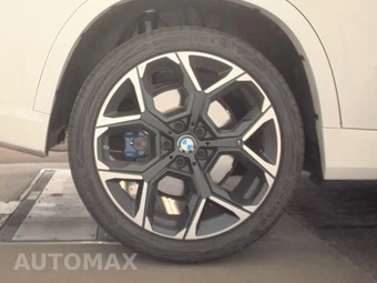 2026 BMW X1 M35i – miniatura 11
