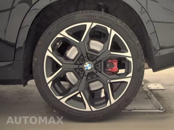 2026 BMW X1 M35i – miniatura 12