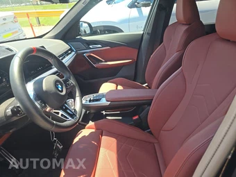 2026 BMW X1 M35i - miniatura 13