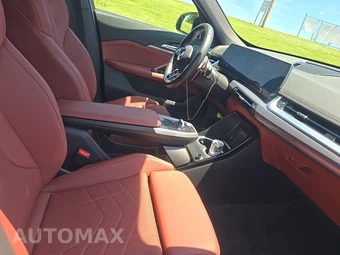 2026 BMW X1 M35i - miniatura 14