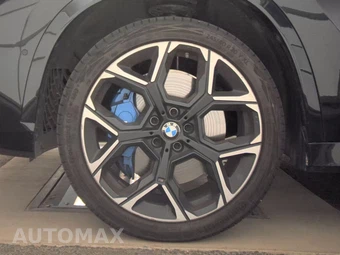 2026 BMW X1 M35i - miniatura 9