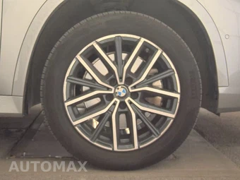 2026 BMW X1 xDrive28i M SPORT LINE - miniatura 10