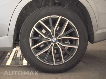 2026 BMW X1 xDrive28i M SPORT LINE - miniatura 12