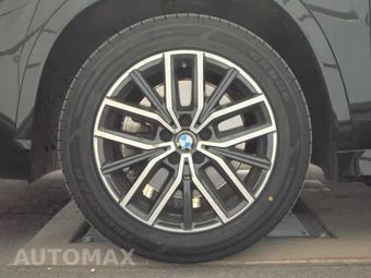 2026 BMW X1 xDrive28i M SPORT LINE - miniatura 9
