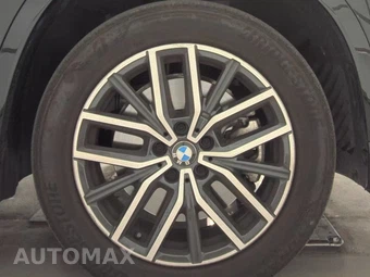 2026 BMW X1 xDrive28i M SPORT LINE - miniatura 10