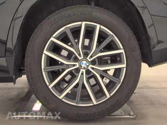 2026 BMW X1 xDrive28i M SPORT LINE - miniatura 12