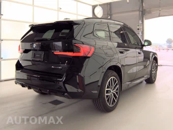 2026 BMW X1 xDrive28i M SPORT LINE - miniatura 5