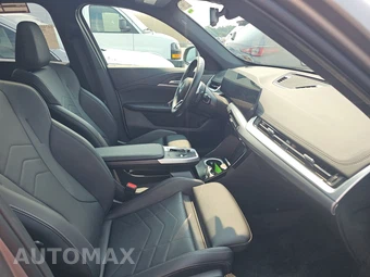 2026 BMW X1 xDrive28i M SPORT LINE - miniatura 14
