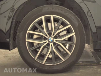 2026 BMW X1 xDrive28i M SPORT LINE - miniatura 9