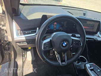 2026 BMW X1 xDrive28i M SPORT LINE - miniatura 15