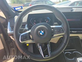 2026 BMW X1 xDrive28i M SPORT LINE - miniatura 10