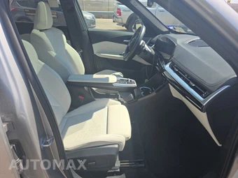 2026 BMW X1 xDrive28i M SPORT LINE - miniatura 8