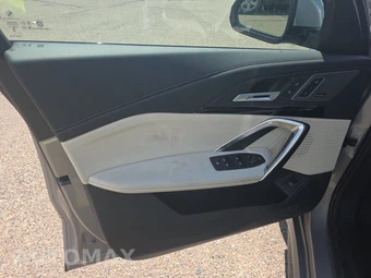 2026 BMW X1 xDrive28i M SPORT LINE - miniatura 9