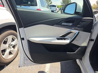 2026 BMW X1 xDrive28i M SPORT LINE - miniatura 9
