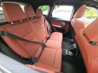 2026 BMW X1 xDrive28i M SPORT LINE - miniatura 16