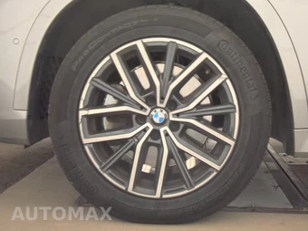 2026 BMW X1 xDrive28i M SPORT LINE - miniatura 9