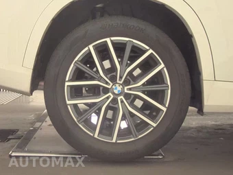 2026 BMW X1 xDrive28i M SPORT LINE - miniatura 11