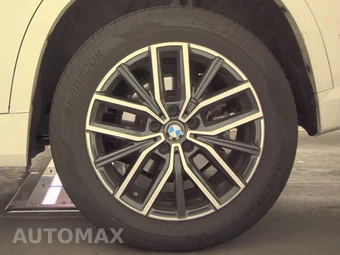 2026 BMW X1 xDrive28i M SPORT LINE - miniatura 12