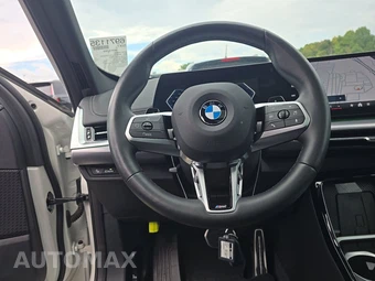 2026 BMW X1 xDrive28i M SPORT LINE - miniatura 16