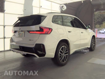 2026 BMW X1 xDrive28i M SPORT LINE - miniatura 5