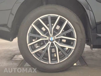 2026 BMW X1 xDrive28i M SPORT LINE - miniatura 11