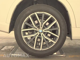 2026 BMW X1 xDrive28i M SPORT LINE - miniatura 11
