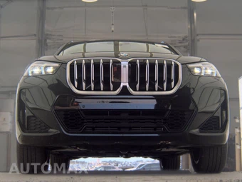 2026 BMW X1 xDrive28i M SPORT LINE - miniatura 3