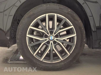 2026 BMW X1 xDrive28i M SPORT LINE - miniatura 9