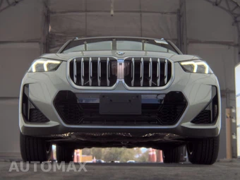 2026 BMW X1 xDrive28i M SPORT LINE - miniatura 3