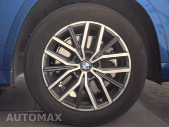 2026 BMW X1 xDrive28i M SPORT LINE - miniatura 10