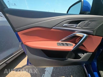 2026 BMW X1 xDrive28i M SPORT LINE - miniatura 15