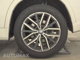 2026 BMW X1 xDrive28i M SPORT LINE - miniatura 12