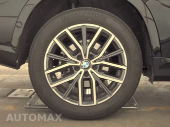 2026 BMW X1 xDrive28i M SPORT LINE - miniatura 11