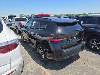 2026 BMW X1 xDrive28i M SPORT LINE - miniatura 8