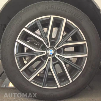 2026 BMW X1 xDrive28i M SPORT LINE - miniatura 27