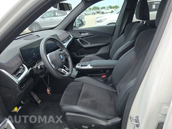 2026 BMW X1 xDrive28i M SPORT LINE - miniatura 13