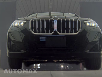 2026 BMW X1 xDrive28i M SPORT LINE - miniatura 3