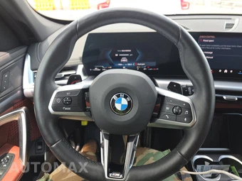 2026 BMW X1 xDrive28i M SPORT LINE - miniatura 16