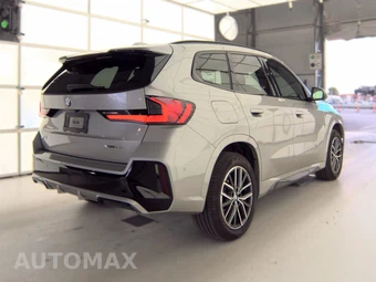 2026 BMW X1 xDrive28i M SPORT LINE - miniatura 5