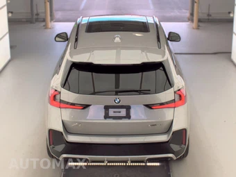 2026 BMW X1 xDrive28i M SPORT LINE - miniatura 6
