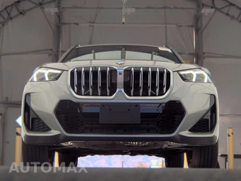 2026 BMW X1 xDrive28i M SPORT LINE - miniatura 3