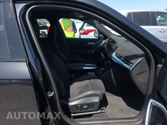 2026 BMW X1 xDrive28i M SPORT LINE - miniatura 8